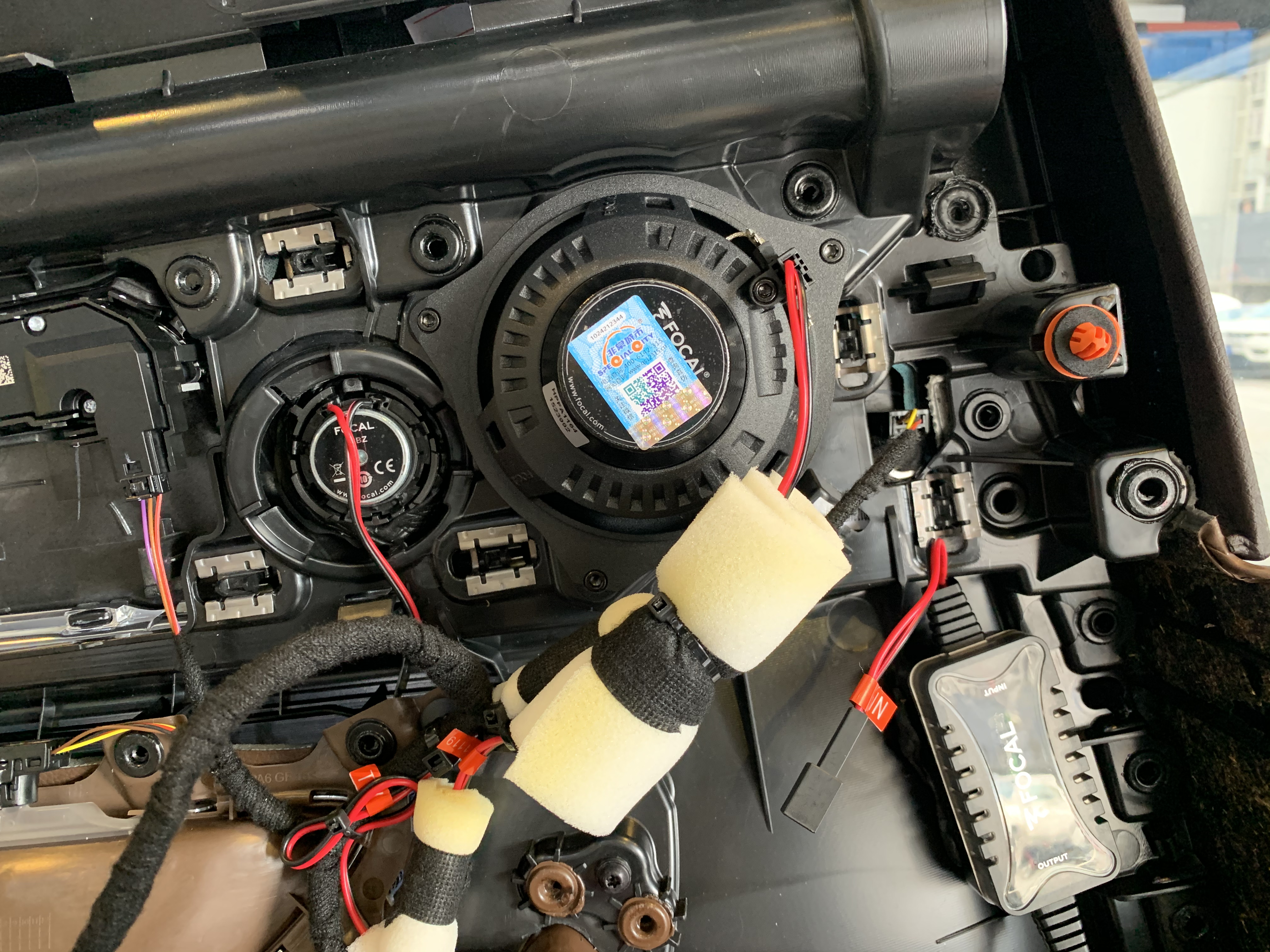 奔驰E300L，劲浪亚麻盆奔驰专用喇叭