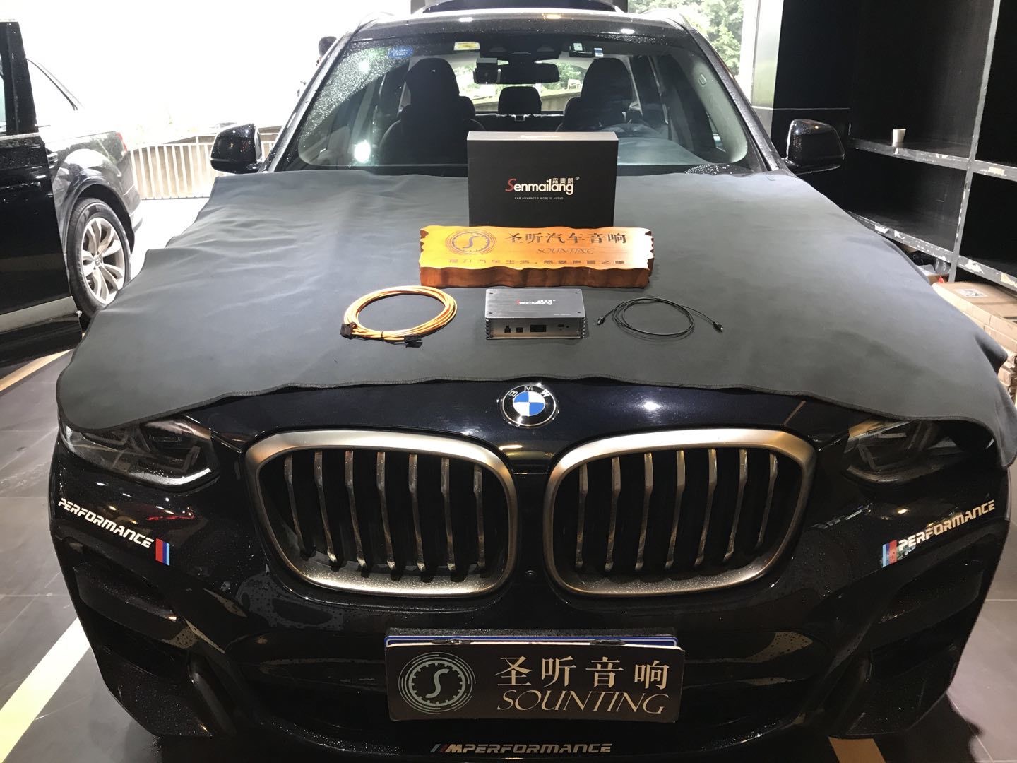 宝马X3，森麦朗光纤解码器，给你无损音质