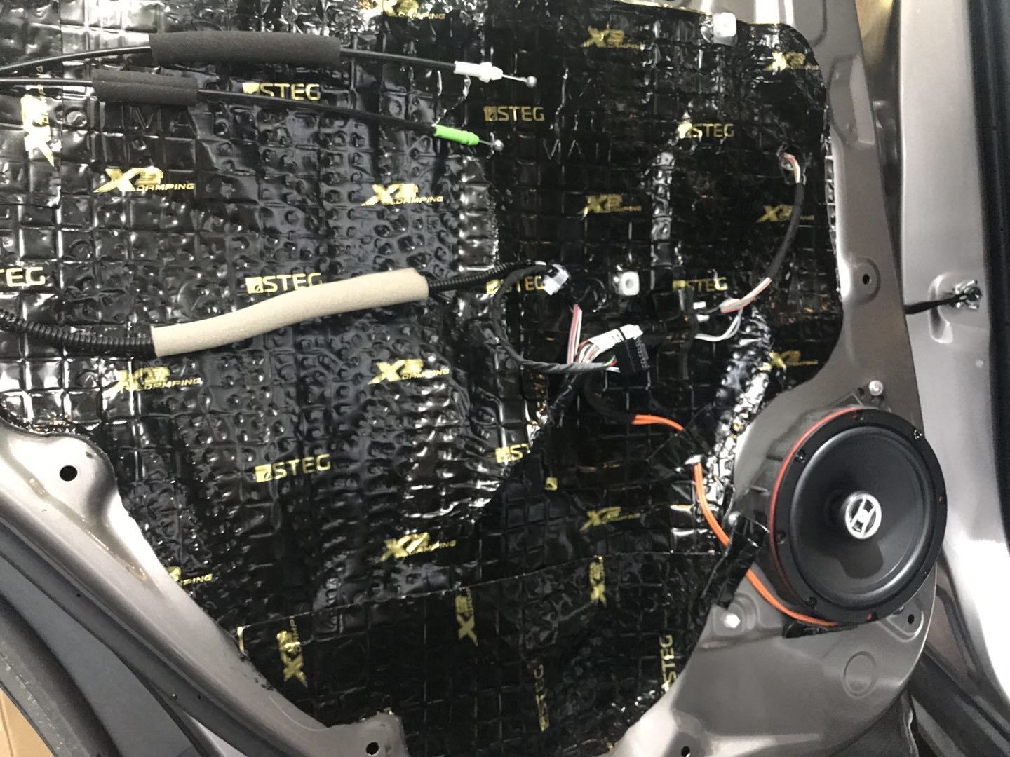 丰田RAV4，劲浪四十周年纪念版套餐