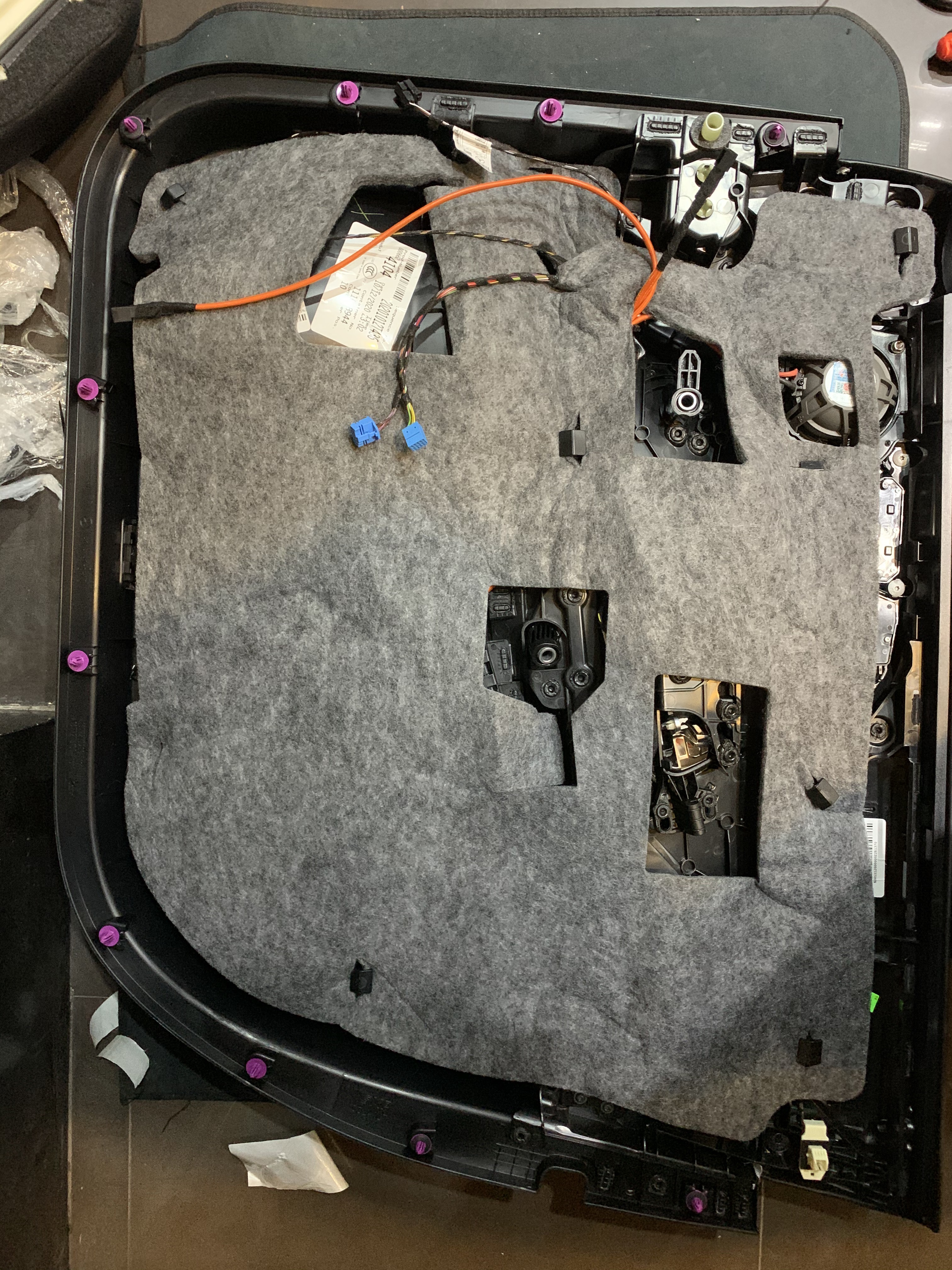 奔驰GLE350e，劲浪亚麻盆奔驰专用喇叭+劲浪小黄盆