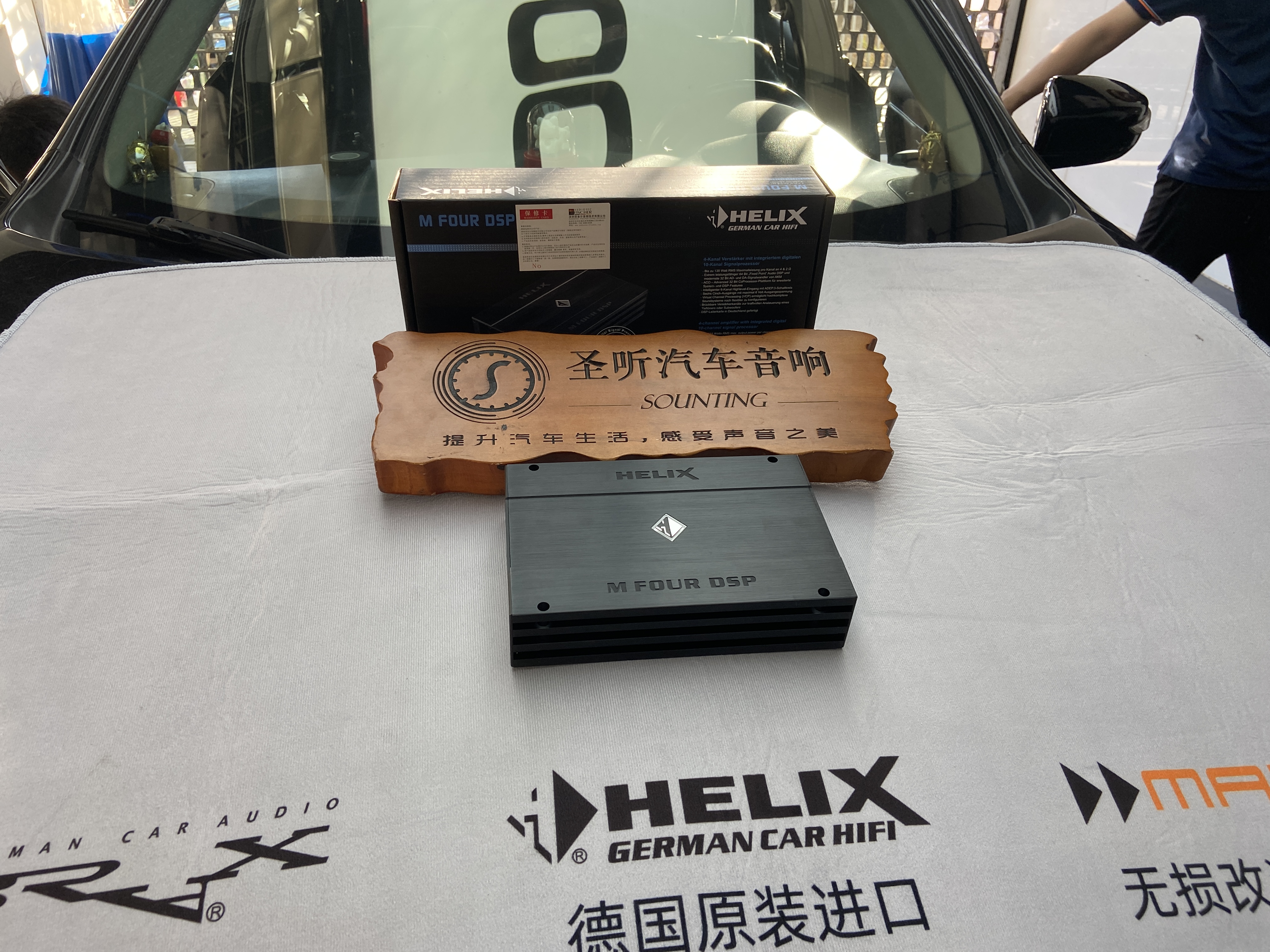 想听好声音，重庆找圣听
日产天籁原车已升级全套法国🇫🇷 劲浪喇叭，原车推动无法发挥喇叭最佳效果怎么也满足不了车主。
车主再次来店升级一台
处理器：喜力士M FOUR DSP功放
进过调试让喇叭发挥最佳效果，倾听天籁之音。