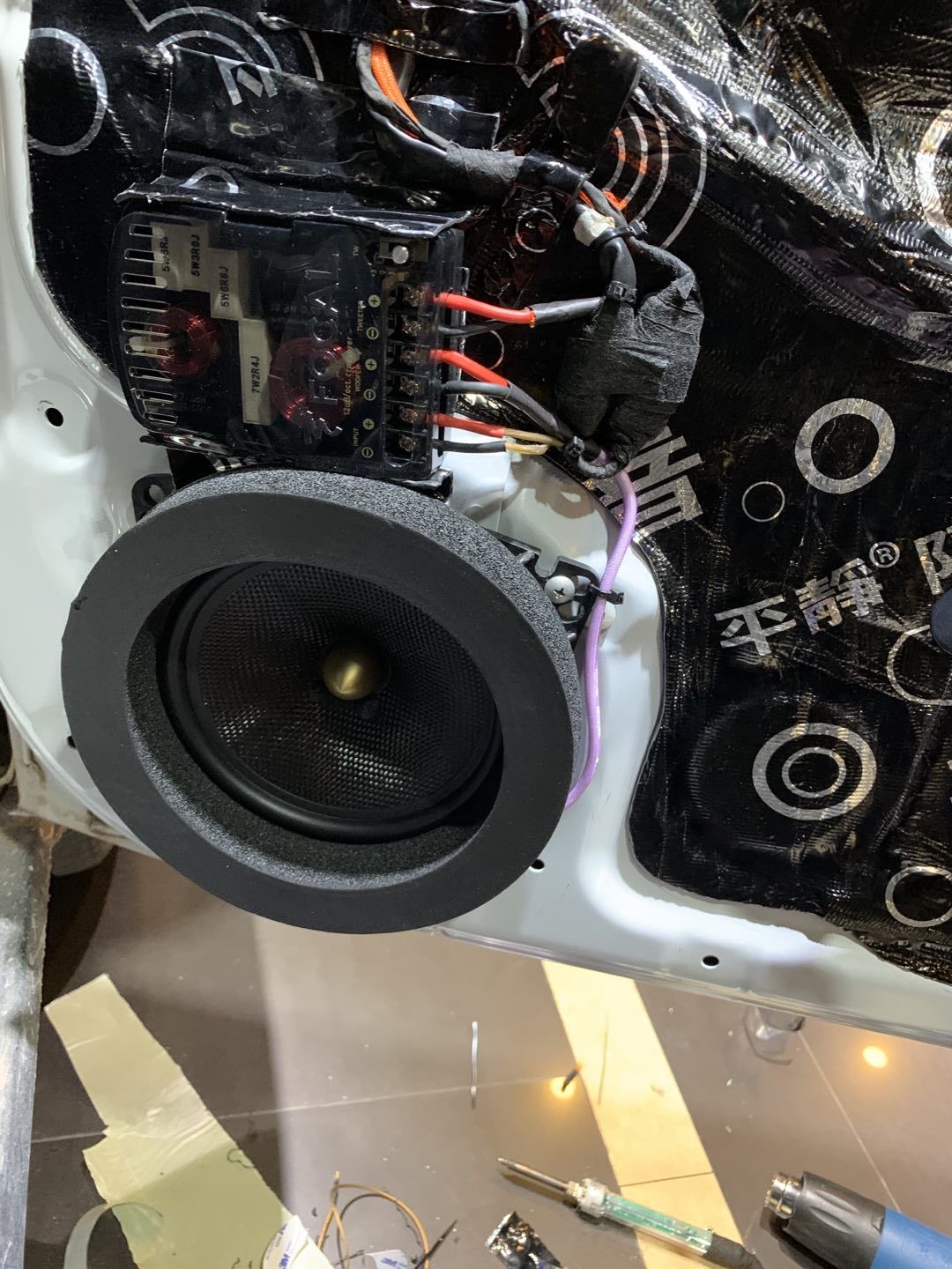长城哈弗H5，法国劲浪四十周年黄金纪念版165A-GL+RCX-165喇叭+圣听MDA四路DSP