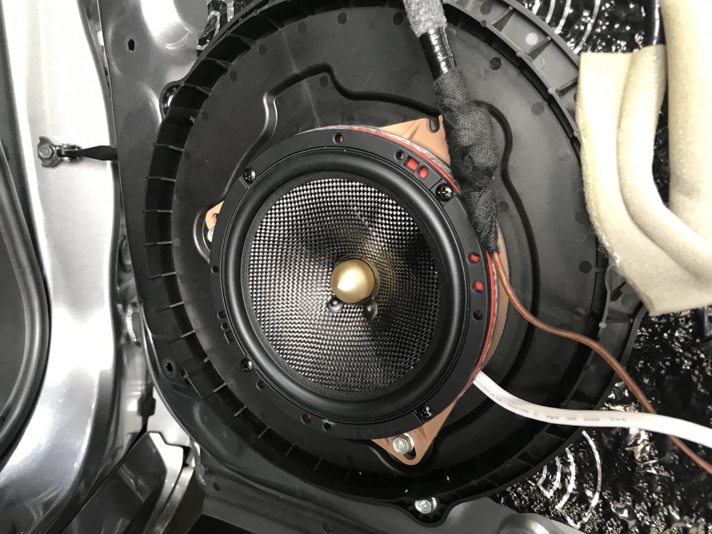 英菲尼迪Q50升级劲浪165agl套装喇叭 ，后门同轴喇叭，平静四门双层隔音